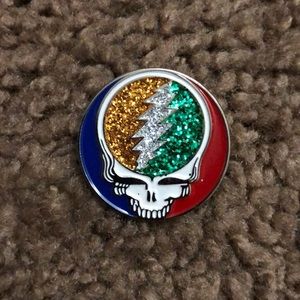 Grateful Dead Stealie pin
